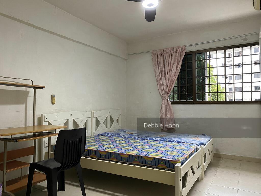 Blk 218 Jurong East Street 21 (Jurong East), HDB 4 Rooms #302409111